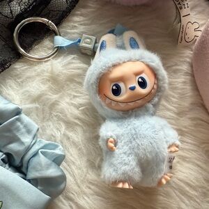 PIN FOR LOVE LABUBU - LETTER D